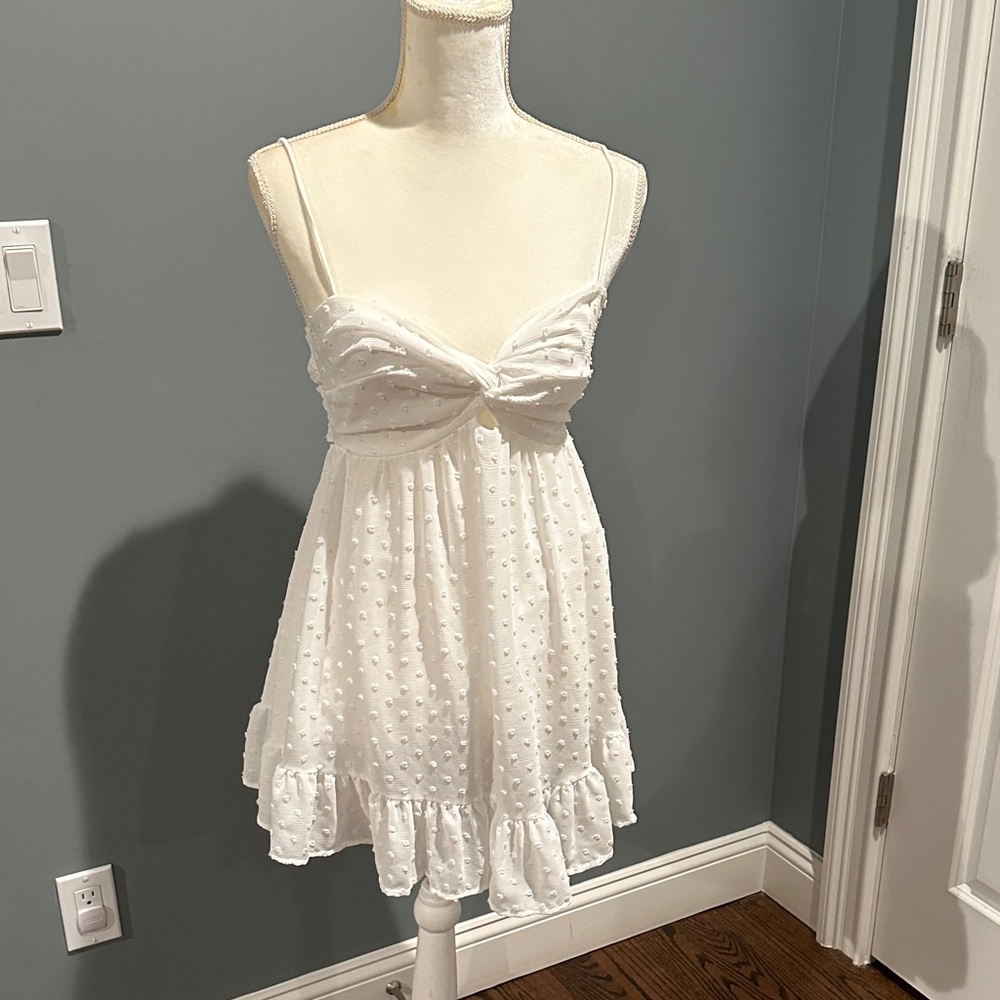 Lucy in the Sky White Dress Size Small